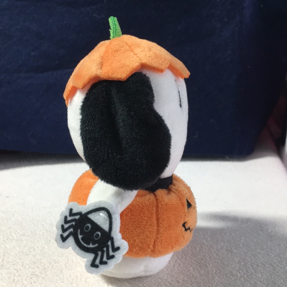 Halloween Snoopy Plush by Hallmark - Picture 2 of 15